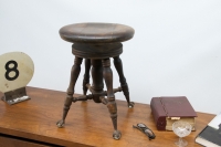 166_clawfootstool--004.jpg