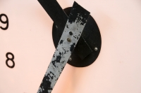 243_bigmodernpopelectricclock--004.jpg