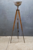 493_tripodlampspunaluminumshade--001.jpg