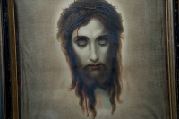 580_1011floating-head-jesus-mid-century-art2.jpg
